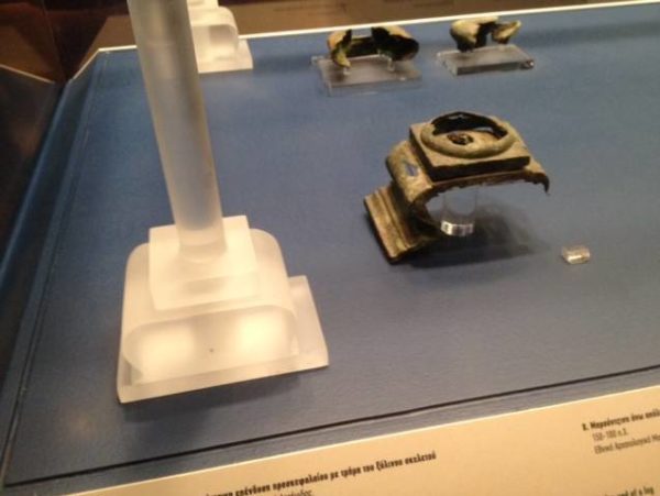 Museum Cases and Accessories - Image 5