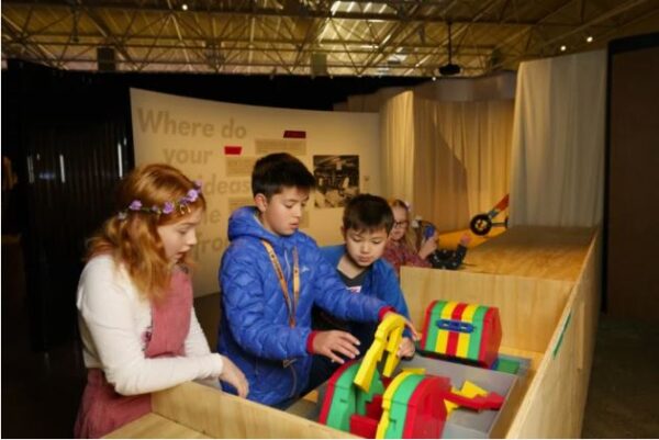 Puzzle Tray and Jigsaw